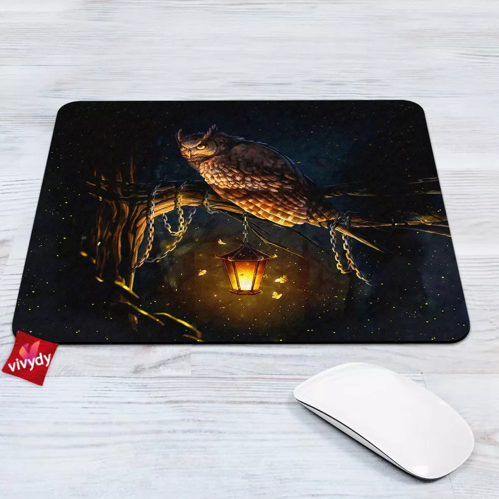 Night Hunter Raven Comic Mouse Pad