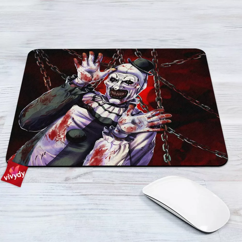 Art The Clown Mouse Pad