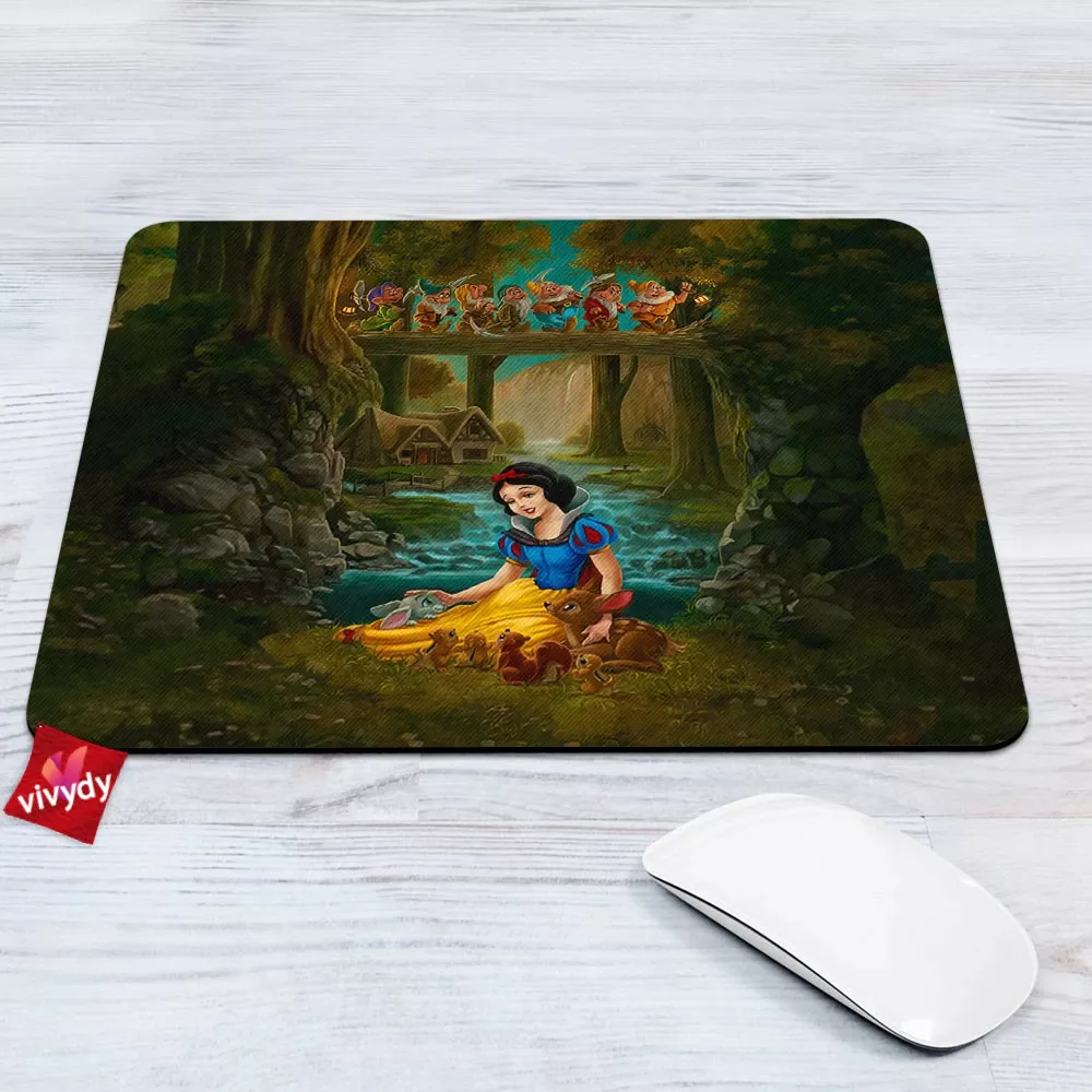 Snow White and the Seven Dwarfs Mouse Pad