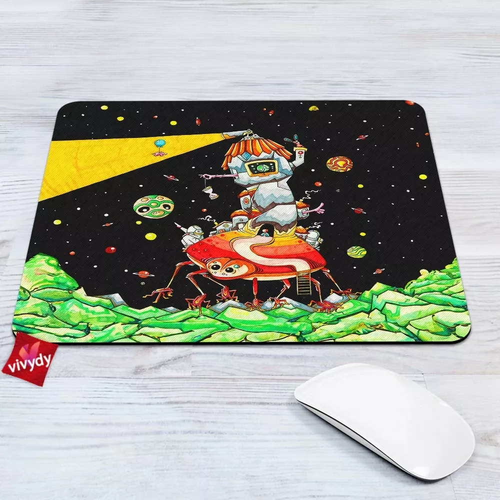 Howls Moving Caste: The Bug Version Mouse Pad