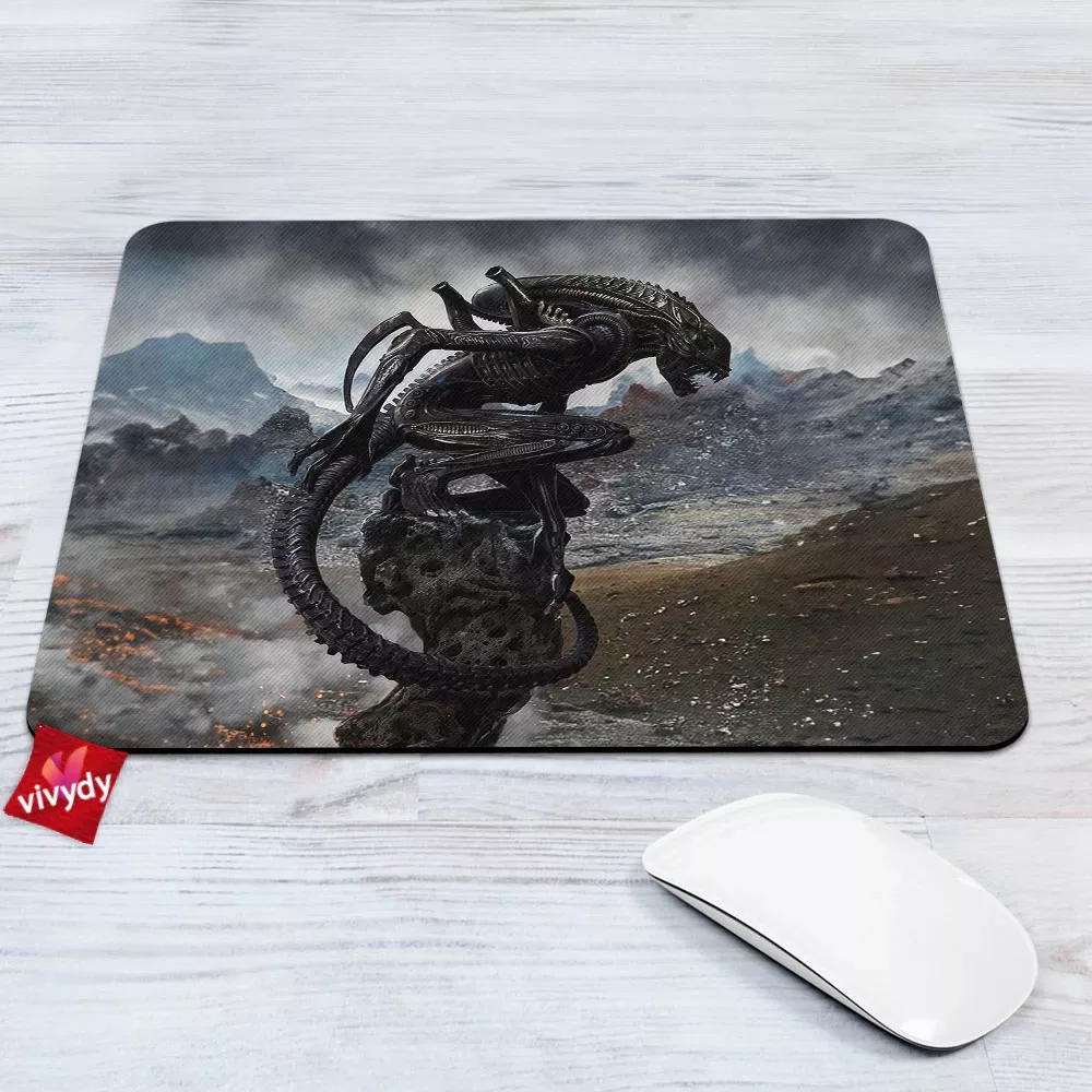 Xenomorph Mouse Pad